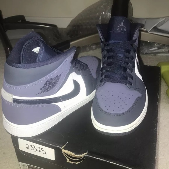 Jordan retro 1 mid obsidian sanded purple size 10 - Picture 2 of 7